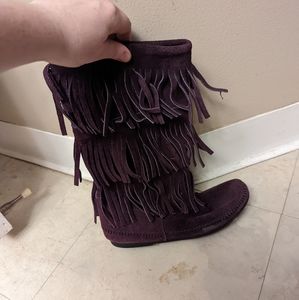 Purple Minnetonka fringe boots